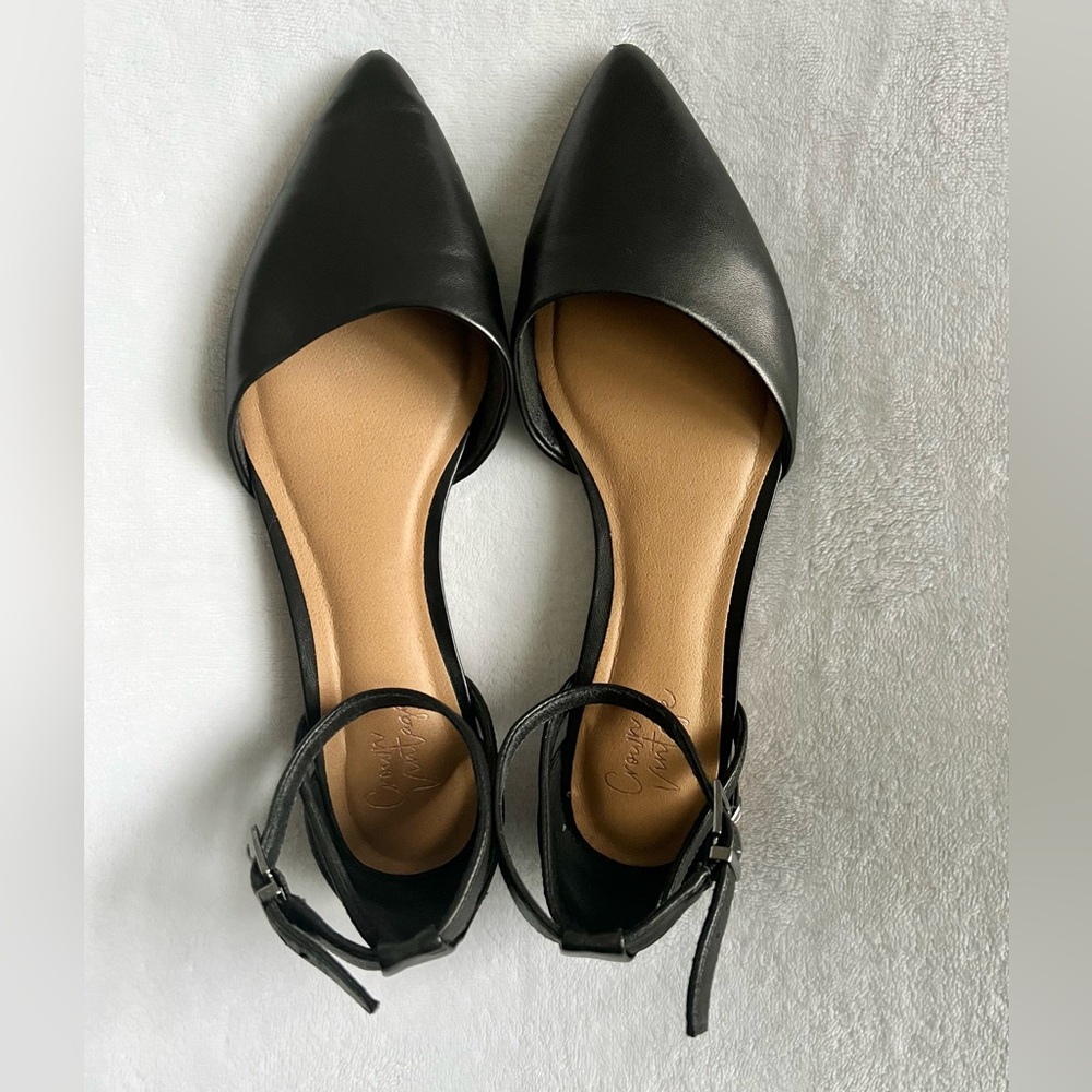 Crown Vintage Leather Pointed Toe Flats